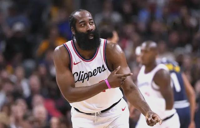 热火险胜掘金，哈登点燃赛场