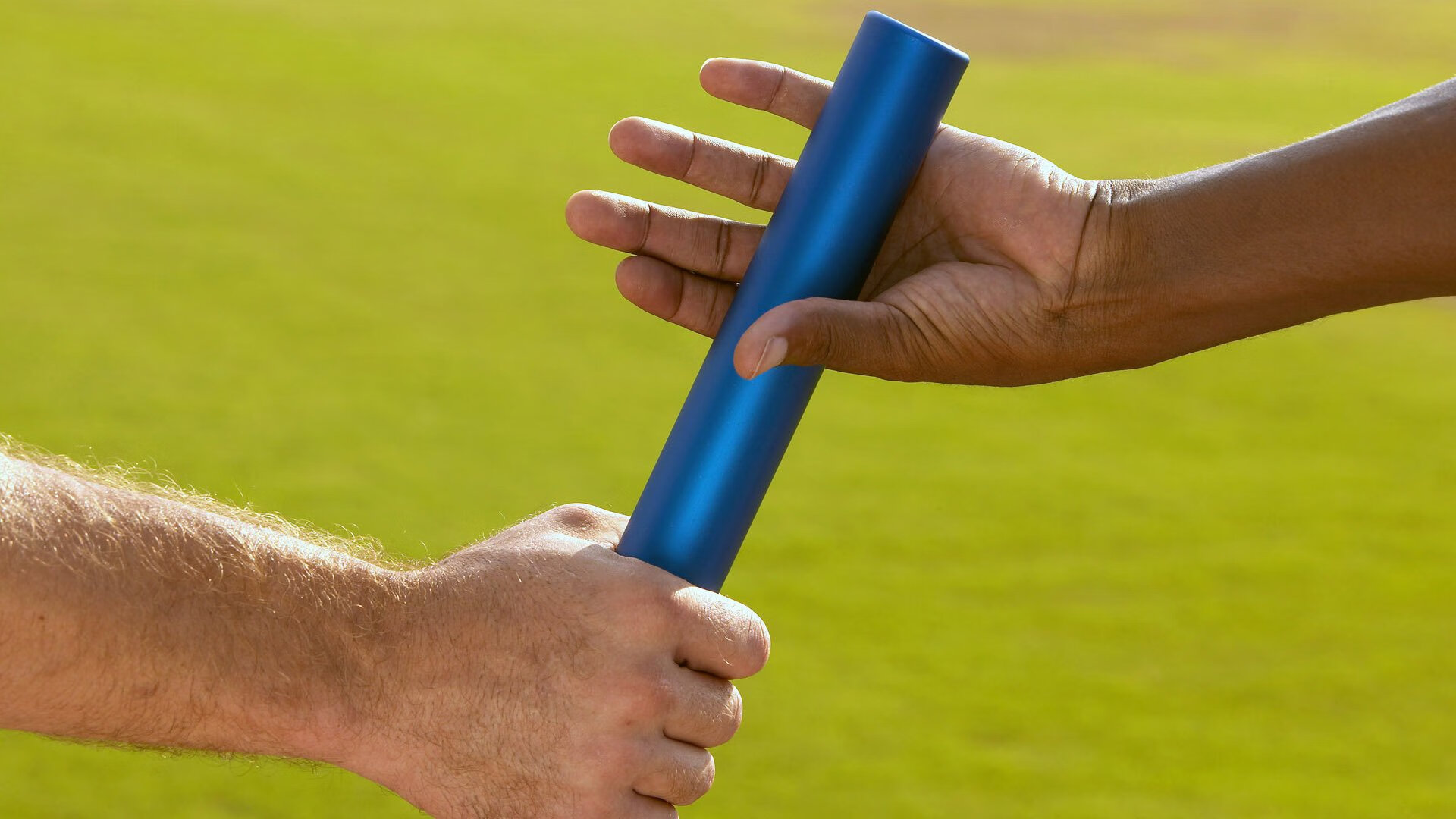 火箭封锁猛龙，班凯罗在F1年度争冠接管比赛