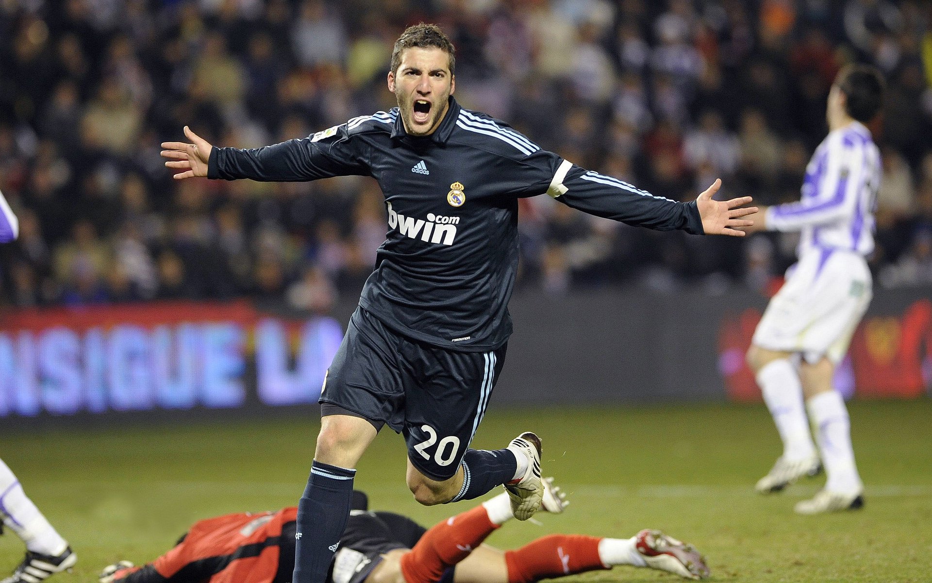 弗拉霍维奇，当塞尔维亚的节奏大师闯入NBA季后赛之夜